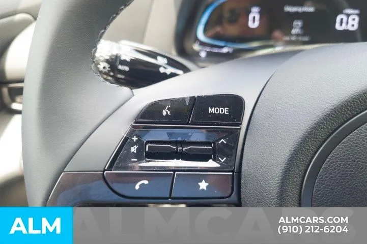 2025 Hyundai Elantra SEL - Photo 25