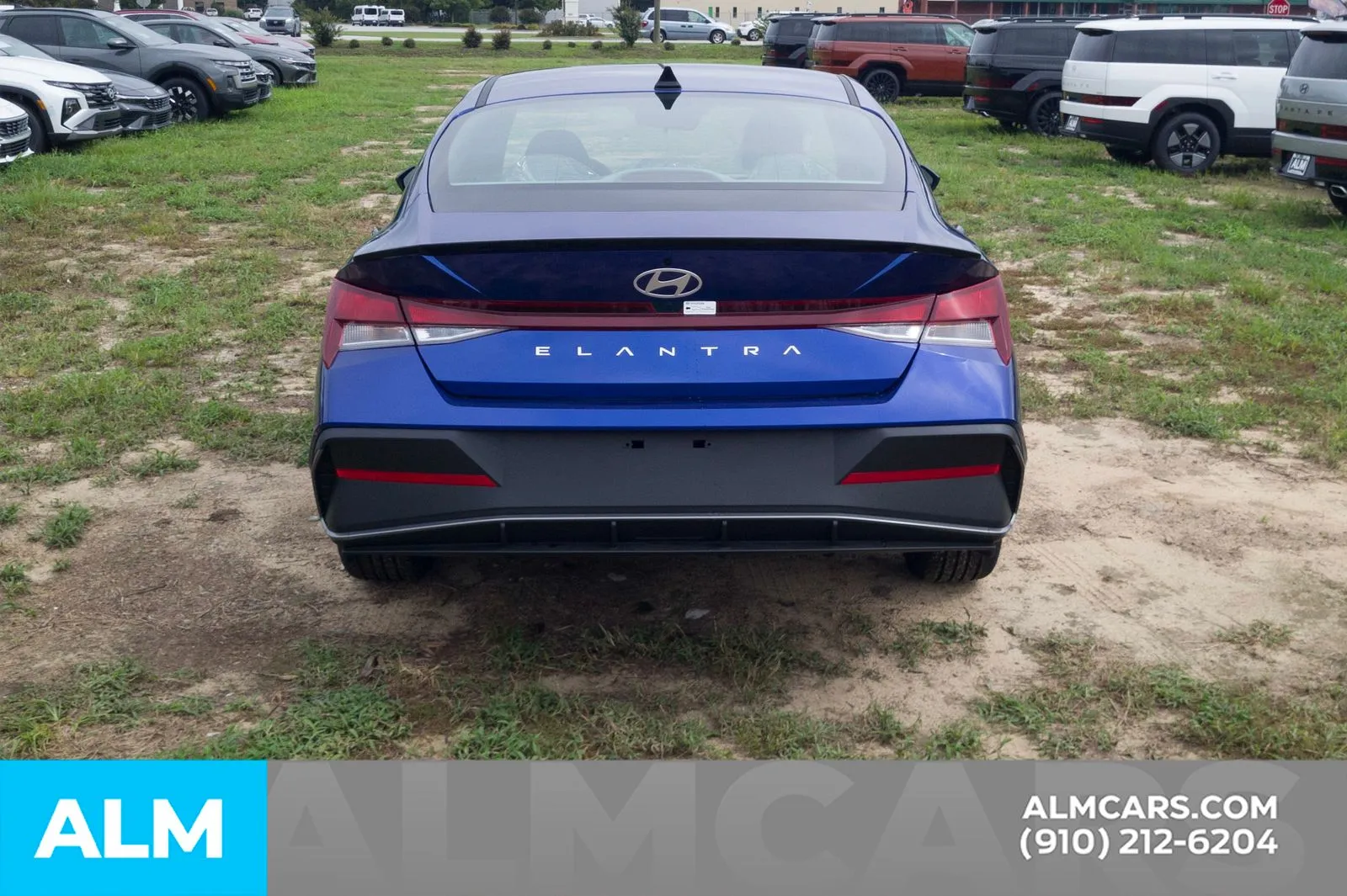 2025 Hyundai Elantra SEL - Photo 7