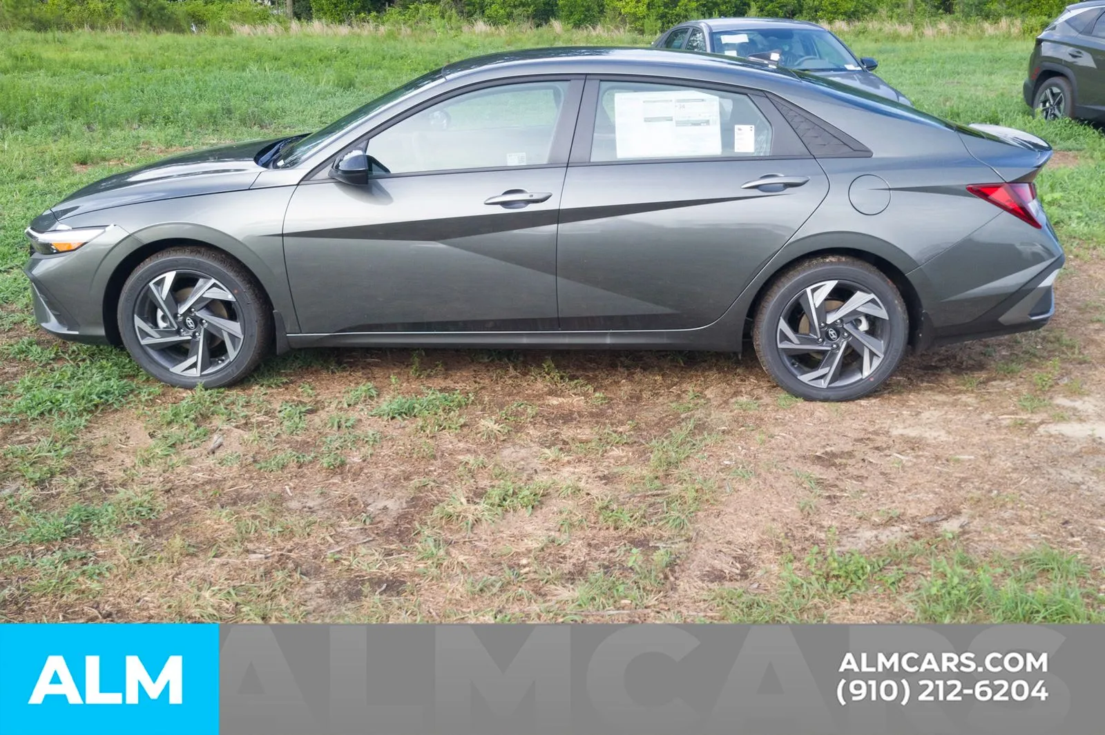 2025 Hyundai Elantra SEL - Photo 9