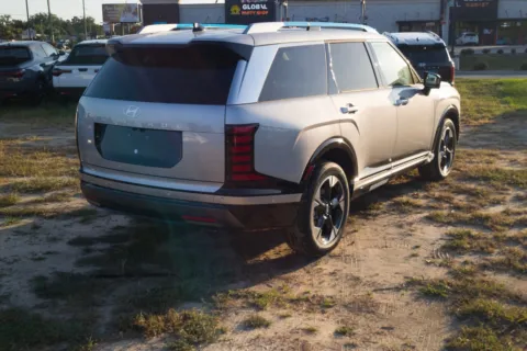 More photos of 2026 Hyundai Palisade Limited at ALM Hyundai Lumberton, NC