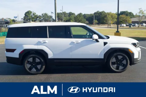 More photos of 2026 Hyundai Santa Fe Hybrid SE at ALM Hyundai Lumberton, NC
