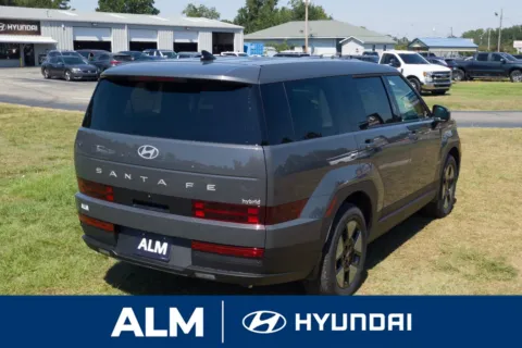 More photos of 2026 Hyundai Santa Fe Hybrid SE at ALM Hyundai Lumberton, NC