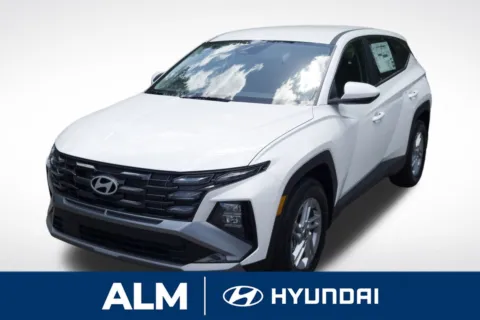 White 2025 Hyundai Tucson SE for sale in Lumberton, NC