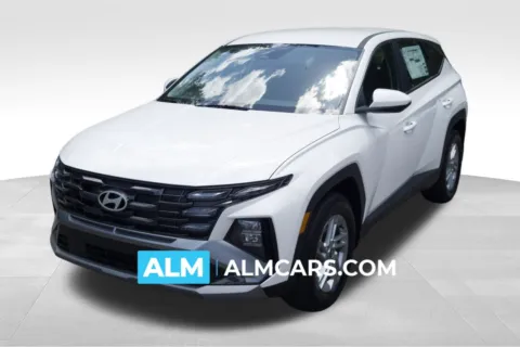 White 2025 Hyundai Tucson SE for sale in Lumberton, NC