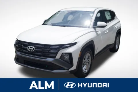 White 2025 Hyundai Tucson SE for sale in Lumberton, NC