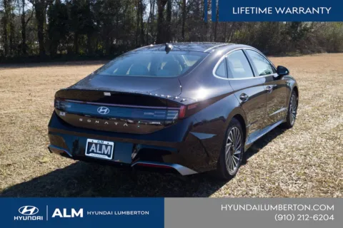 More photos of 2025 Hyundai Sonata Hybrid Limited at ALM Hyundai Lumberton, NC