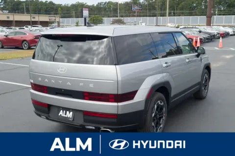 More photos of 2026 Hyundai Santa Fe SE at ALM Hyundai Lumberton, NC
