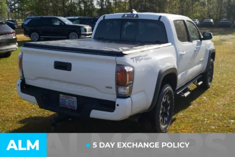 More photos of 2022 Toyota Tacoma SR5 at ALM Hyundai Lumberton, NC