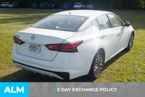 More photos of 2025 Nissan Altima 2.5 SV at ALM Hyundai Lumberton, NC