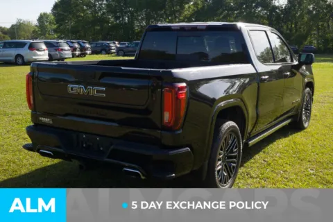 More photos of 2022 GMC Sierra 1500 Denali Ultimate at ALM Hyundai Lumberton, NC