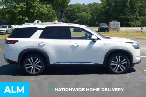 More photos of 2024 Nissan Pathfinder Platinum at ALM Hyundai Lumberton, NC