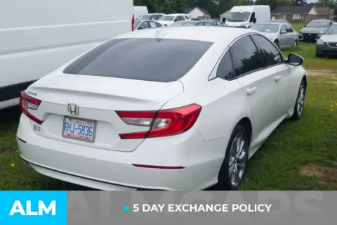 More photos of 2018 Honda Accord LX at ALM Hyundai Lumberton, NC