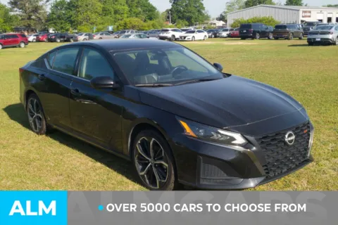 Another view of 2024 Nissan Altima 2.5 SR for sale in Lumberton, NC at ALM Hyundai Lumberton