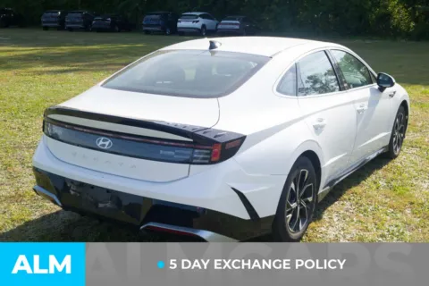 More photos of 2025 Hyundai Sonata SEL at ALM Hyundai Lumberton, NC