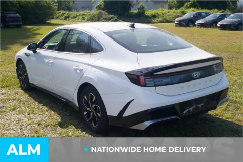 More photos of 2025 Hyundai Sonata SEL at ALM Hyundai Lumberton, NC