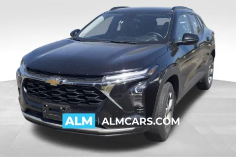 Black 2025 Chevrolet Trax LT for sale in Lumberton, NC