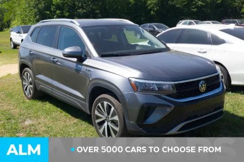 Another view of 2024 Volkswagen Taos 1.5T SE for sale in Lumberton, NC at ALM Hyundai Lumberton