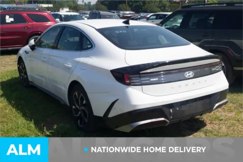 More photos of 2025 Hyundai Sonata SEL at ALM Hyundai Lumberton, NC