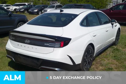 More photos of 2025 Hyundai Sonata SEL at ALM Hyundai Lumberton, NC