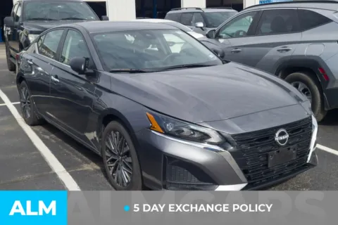 More photos of 2025 Nissan Altima 2.5 SV at ALM Hyundai Lumberton, NC