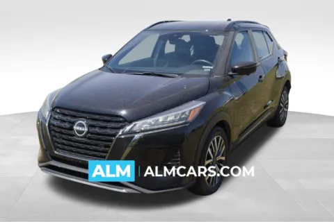 Black 2024 Nissan Kicks SR for sale in Lumberton, NC