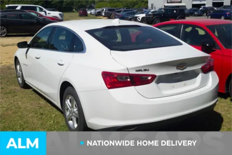 More photos of 2023 Chevrolet Malibu LT at ALM Hyundai Lumberton, NC