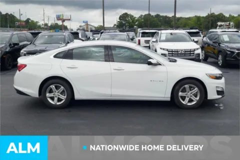 More photos of 2023 Chevrolet Malibu LT at ALM Hyundai Lumberton, NC