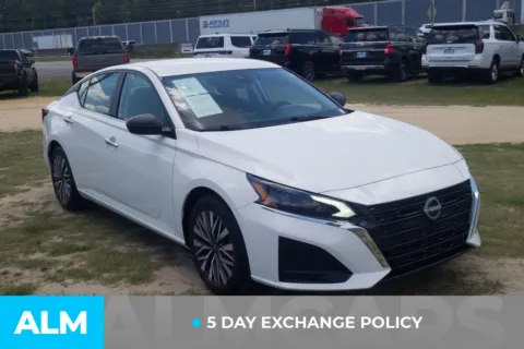 More photos of 2025 Nissan Altima 2.5 SV at ALM Hyundai Lumberton, NC
