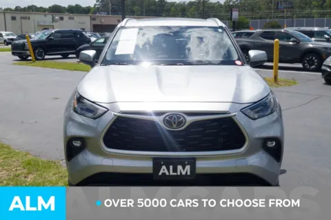 Another view of 2023 Toyota Highlander XLE for sale in Lumberton, NC at ALM Hyundai Lumberton