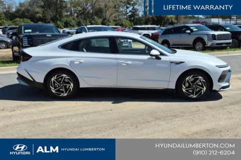 More photos of 2026 Hyundai Sonata SEL Sport at ALM Hyundai Lumberton, NC