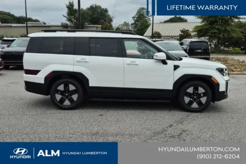 More photos of 2026 Hyundai Santa Fe Hybrid SE at ALM Hyundai Lumberton, NC