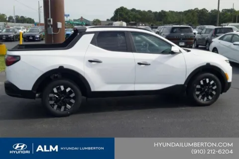 More photos of 2026 Hyundai Santa Cruz SEL at ALM Hyundai Lumberton, NC