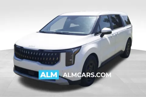 White 2025 Kia Carnival LXS for sale in Lumberton, NC