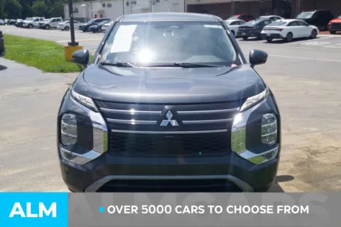 Another view of 2025 Mitsubishi Outlander SE for sale in Lumberton, NC at ALM Hyundai Lumberton