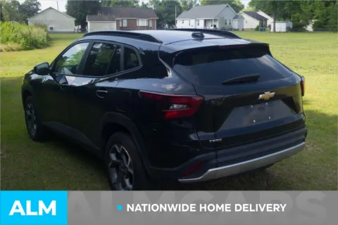 More photos of 2025 Chevrolet Trax LT at ALM Hyundai Lumberton, NC
