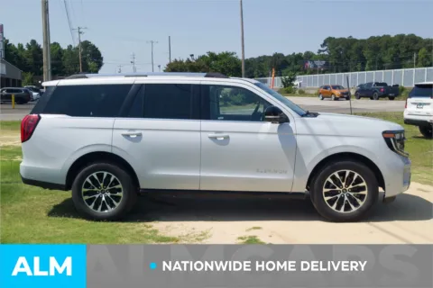 More photos of 2025 Ford Expedition Platinum at ALM Hyundai Lumberton, NC
