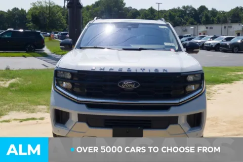 Another view of 2025 Ford Expedition Platinum for sale in Lumberton, NC at ALM Hyundai Lumberton