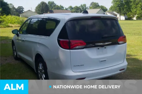 More photos of 2022 Chrysler Voyager LX at ALM Hyundai Lumberton, NC