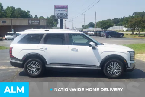 More photos of 2026 Hyundai Palisade SEL at ALM Hyundai Lumberton, NC