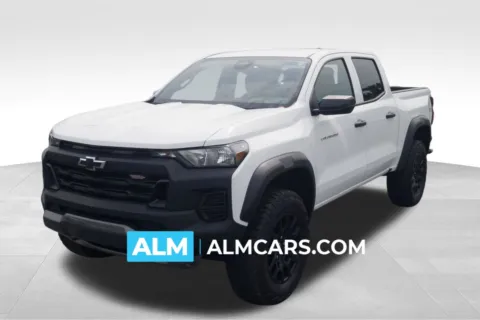 White 2023 Chevrolet Colorado Trail Boss for sale in Lumberton, NC