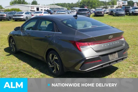 More photos of 2025 Hyundai Elantra SEL Convenience at ALM Hyundai Lumberton, NC