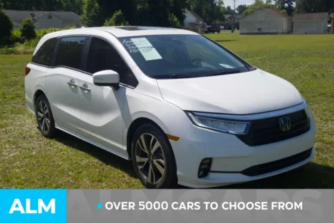 Another view of 2024 Honda Odyssey Touring for sale in Lumberton, NC at ALM Hyundai Lumberton