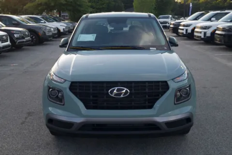 Another view of 2026 Hyundai Venue SE for sale in Lumberton, NC at ALM Hyundai Lumberton