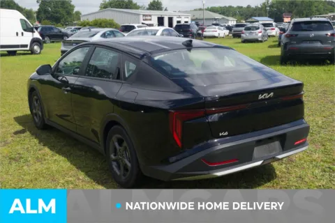 More photos of 2025 Kia K4 LXS at ALM Hyundai Lumberton, NC
