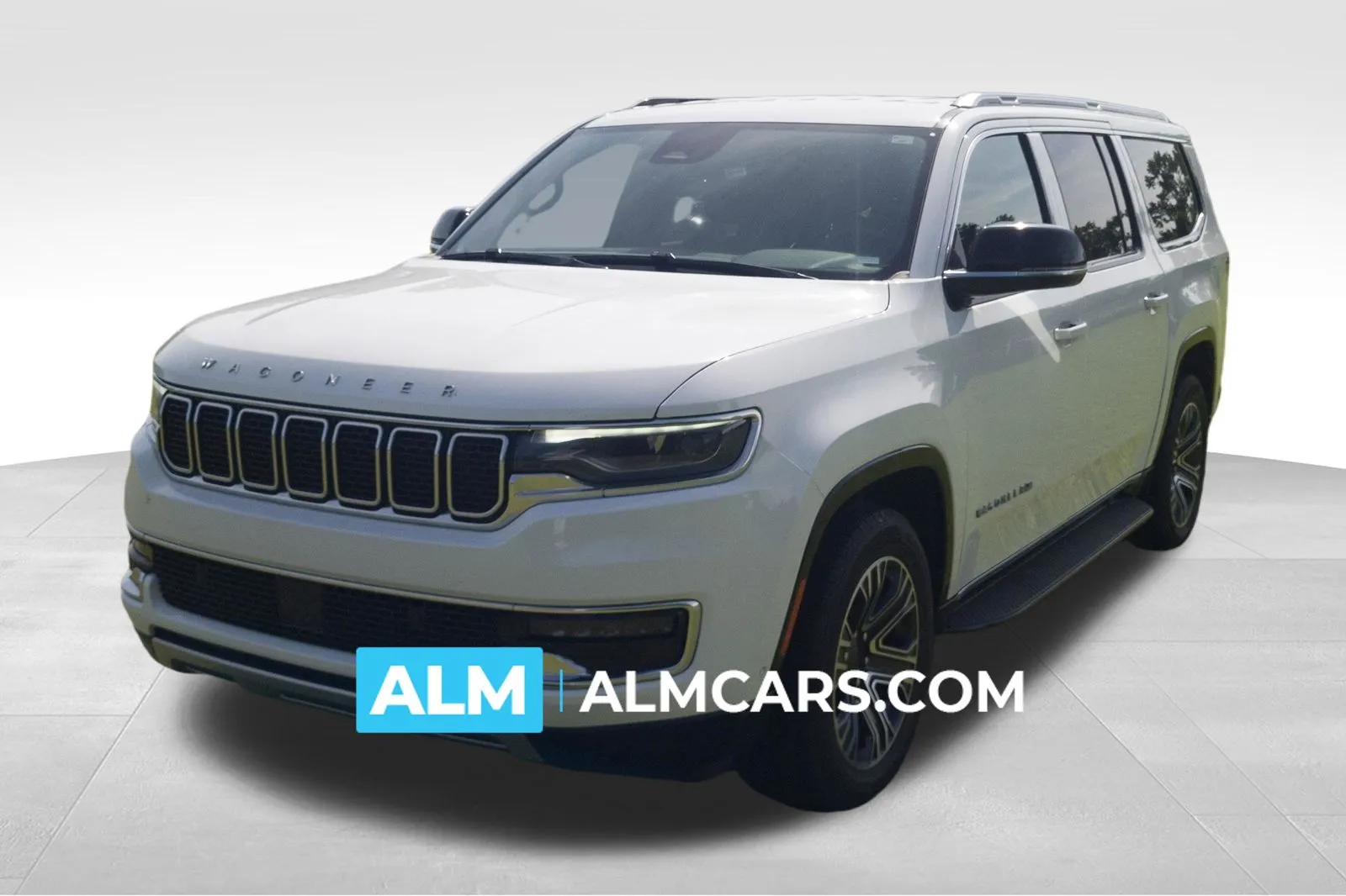 2024 Jeep Wagoneer L's photo