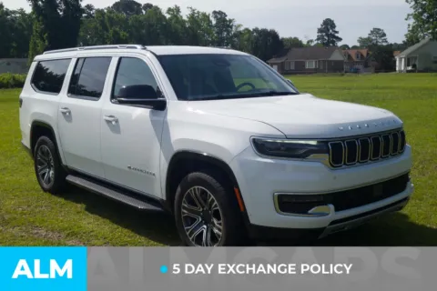More photos of 2024 Jeep Wagoneer L Series II at ALM Hyundai Lumberton, NC