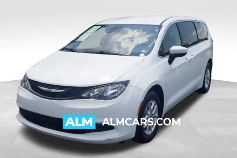 White 2023 Chrysler Voyager LX for sale in Lumberton, NC