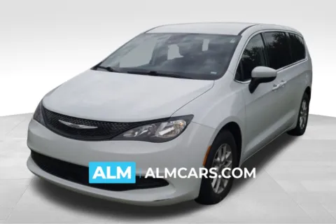 White 2023 Chrysler Voyager LX for sale in Lumberton, NC