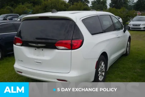 More photos of 2023 Chrysler Voyager LX at ALM Hyundai Lumberton, NC