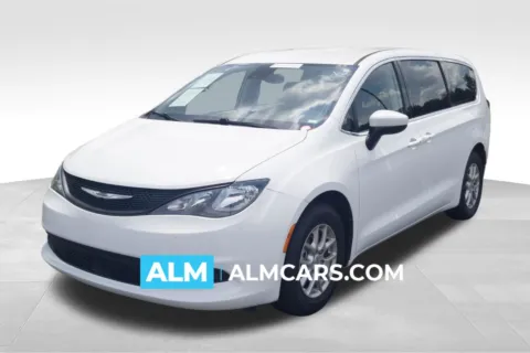 White 2023 Chrysler Voyager LX for sale in Lumberton, NC